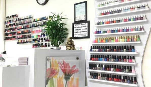 Sobe Nails & Spa - Miami Beach, FL