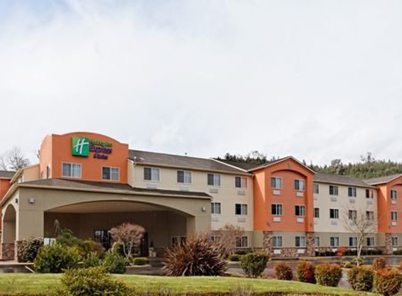 Creekside Hotel & Suites - Canyonville, OR