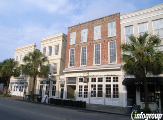 Pearlz Oyster Bar - Charleston, SC