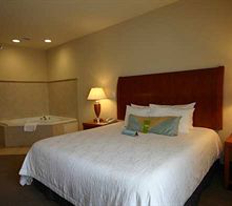 Hilton Garden Inn - Columbia, MO