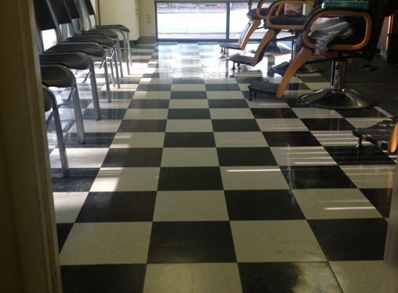 Twila's Barber Shop Inc - Scottsdale, AZ