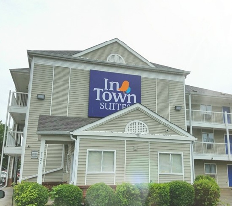 InTown Suites - Louisville, KY