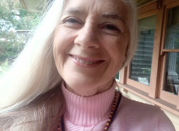 On Time Typing, Editing and Proofreading - Moe, VIC. Sally-Anne Watson Kane - Editor, Life Stories Writer