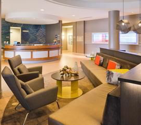 SpringHill Suites by Marriott Corona Riverside - Corona, CA