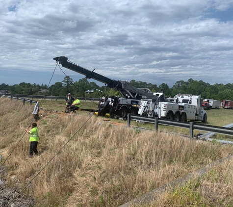 Whites Wrecker Service - Panama City, FL