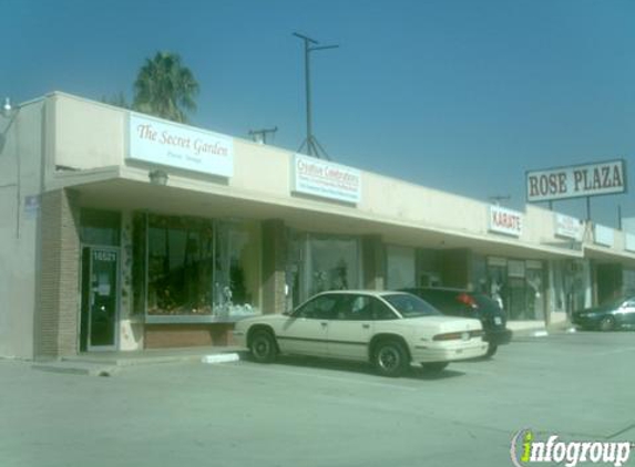 Royal Kitchen Cabinet & Counter-top - Whittier, CA