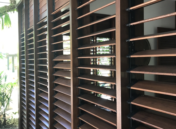 A-Z Security Screens - Bungalow, QLD. Timber Look Frame Flyscreens