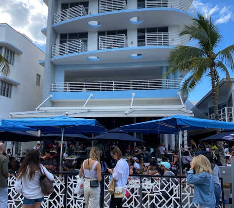 Palace Bar & Restaurant - Miami Beach, FL