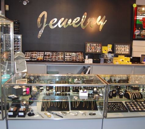 Convert 2 Cash - Hoffman Estates, IL. Gold and silver jewelry