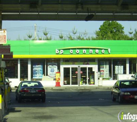 7-Eleven - Bayside, NY