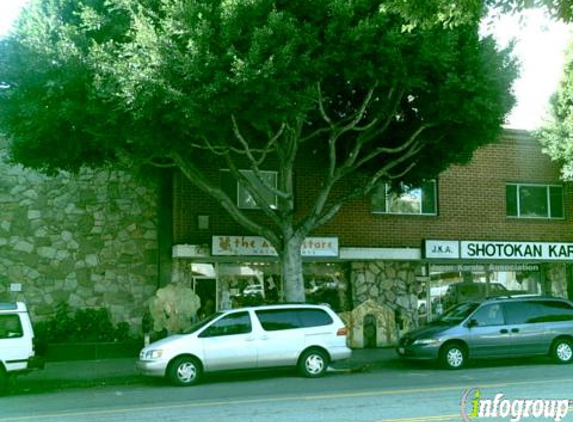 The Acorn Store - Santa Monica, CA