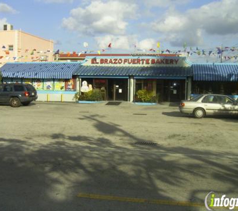 El Brazo Fuerte Bakery - Miami, FL