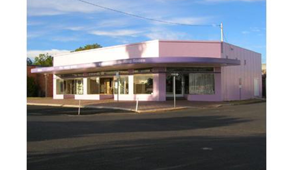 Browns Floorcoverings - Chinchilla, QLD