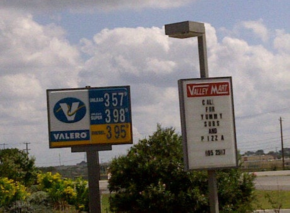 Valero - Helotes, TX