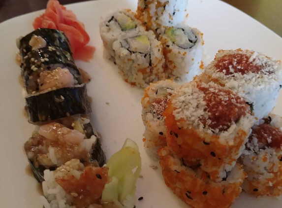 Shinju Sushi - Chicago, IL