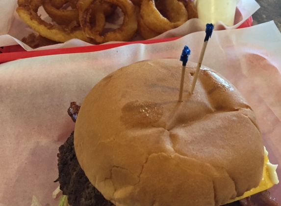 Burger 21 - Richardson, TX