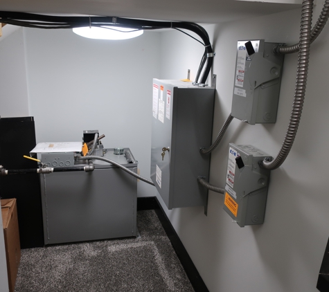 Custom Home Elevator & Lift Co., Inc. - Blue Ash, OH. machine room