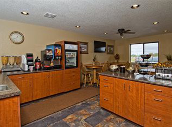 Americas Best Value Inn & Suites International Falls - International Falls, MN