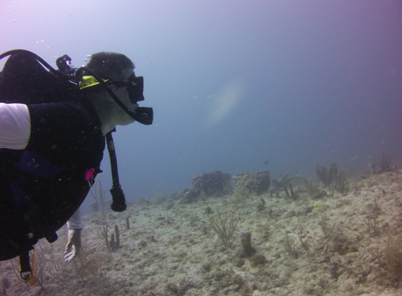 Sea Dreams Scuba - Hollywood, FL. Tim Nipko, the shop owner and intructor