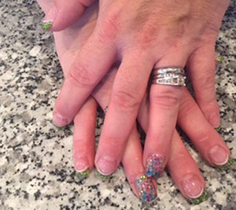 Spazzi Nails - Sevierville, TN