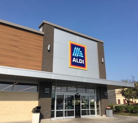 Aldi - Chicago, IL