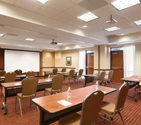 Hyatt Place Chantilly/Dulles Airport-South - Chantilly, VA