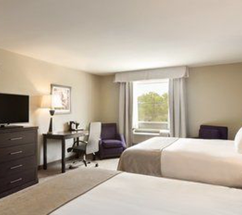 Baymont Inn & Suites - College Station, TX