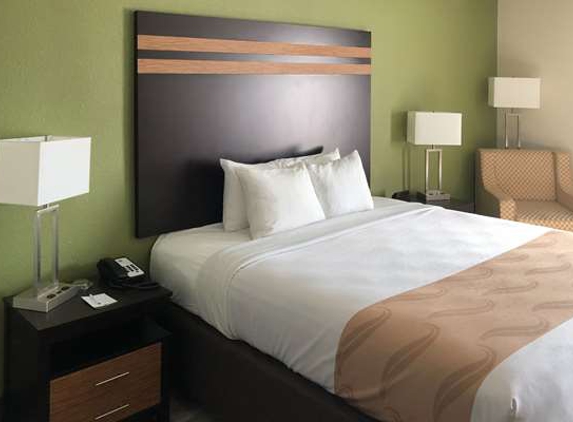 Quality Inn & Suites - Mount Vernon, MO