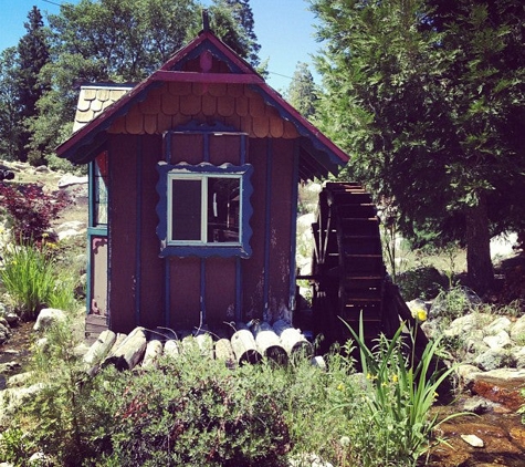 Arrowhead Pine Rose Cabins - Twin Peaks, CA