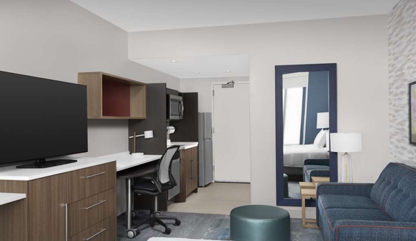 Home2 Suites by Hilton Falls Church - Falls Church, VA