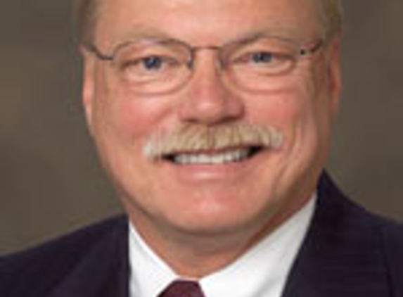 Dr. Robert A Breitenbach, MD - Spring Grove, MN