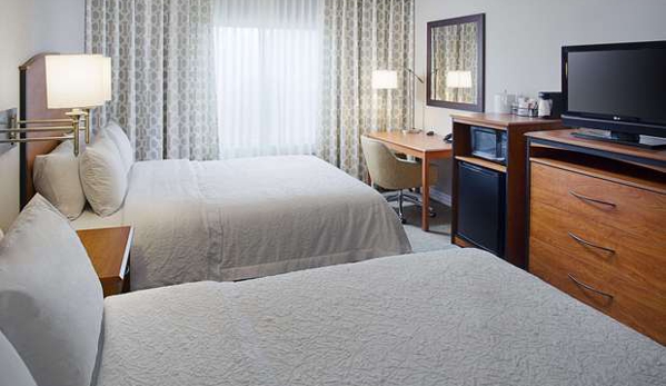 Hampton Inn & Suites Lancaster - Lancaster, CA