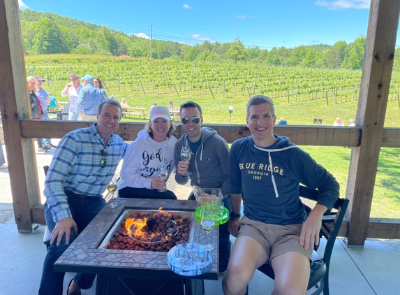 Bear Claw Vineyards - Blue Ridge, GA