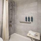 DoubleTree by Hilton Hotel Fort Lee - George Washington Bridge