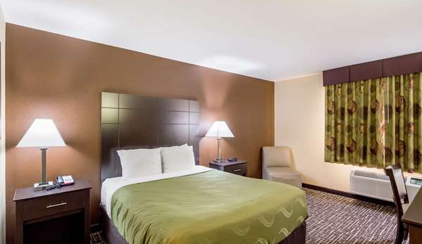 Quality Inn - Caseyville, IL