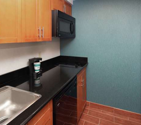 Homewood Suites by Hilton Virginia Beach/Norfolk Airport - Virginia Beach, VA