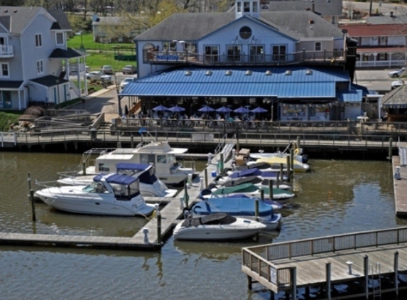 Madigan's Waterfront - Occoquan, VA