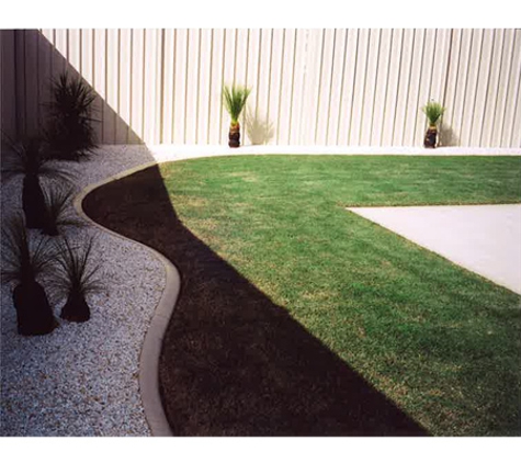 Wayne's Garden & Lawn Mowing Maintenance - Mermaid Waters, QLD