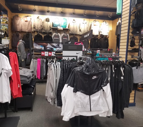 Hibbett Sports - West Burlington, IA