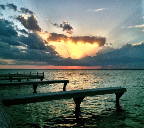 Squid Lips - Cocoa Beach, FL