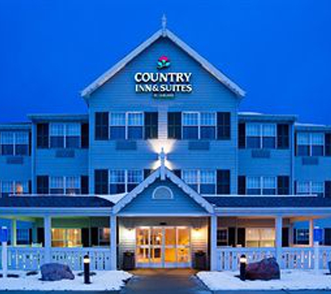 Country Inn & Suites by Radisson, Pella, IA - Pella, IA