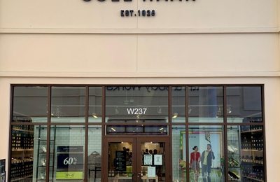 Cole haan 2025 outlet phoenix az