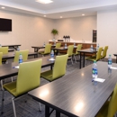 Holiday Inn Express & Suites St. Petersburg - Madeira Beach by IHG - Hotels