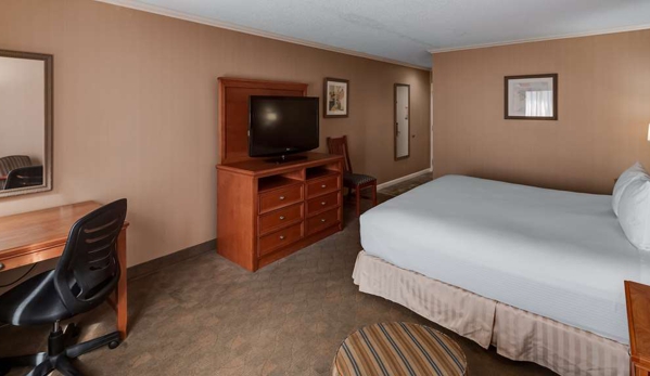 Best Western Lapeer Inn - Lapeer, MI