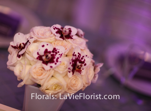 La Vie En Rose FLORISTS - Tampa, FL