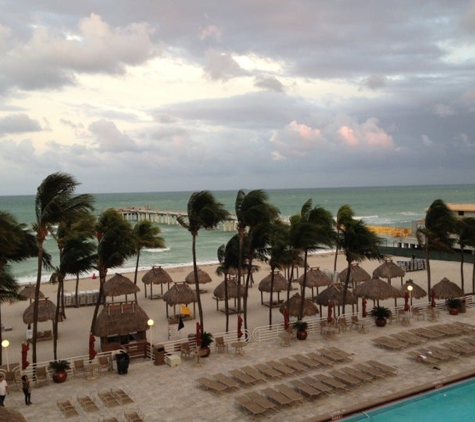 Newport Beachside Hotel & Resort - Sunny Isles Beach, FL