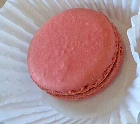 Paris Baguette - Glendale, CA. Macaron