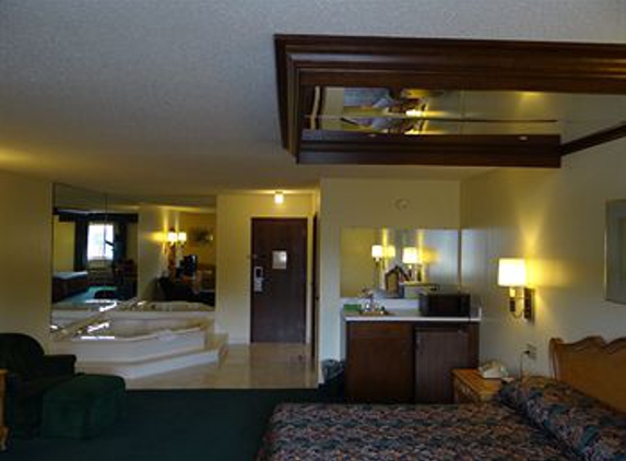 Bellevue Hotel & Suites - Bellevue, OH