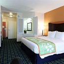 Fairfield Inn & Suites - Hotels