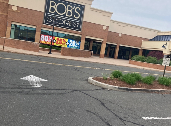 Bob's Stores - Simsbury, CT